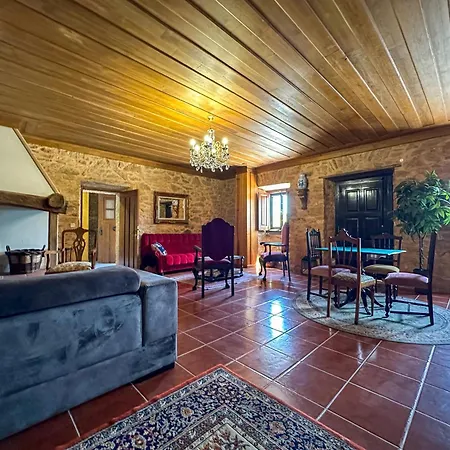 Casalinho Do Outeiro Hébergement de vacances *