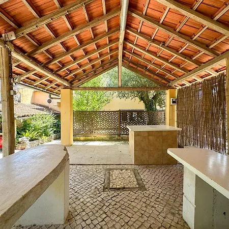 Hébergement de vacances Casalinho Do Outeiro *