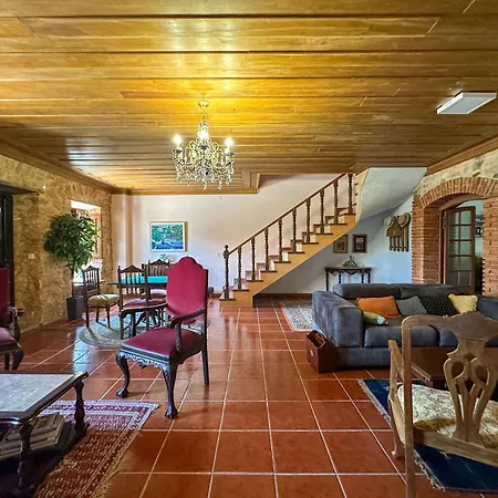 Casalinho Do Outeiro * Fátima